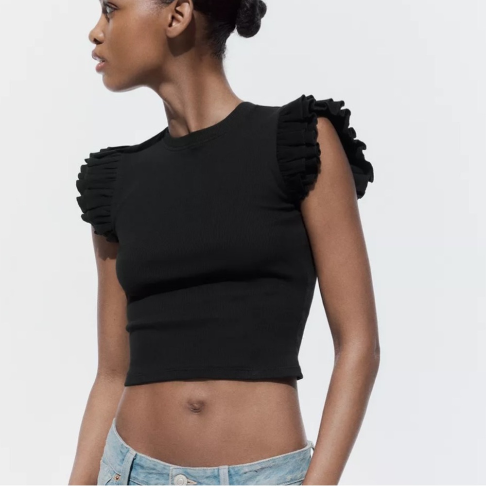 Zara Ribbed Ruffle Top - Picture 3 of 8